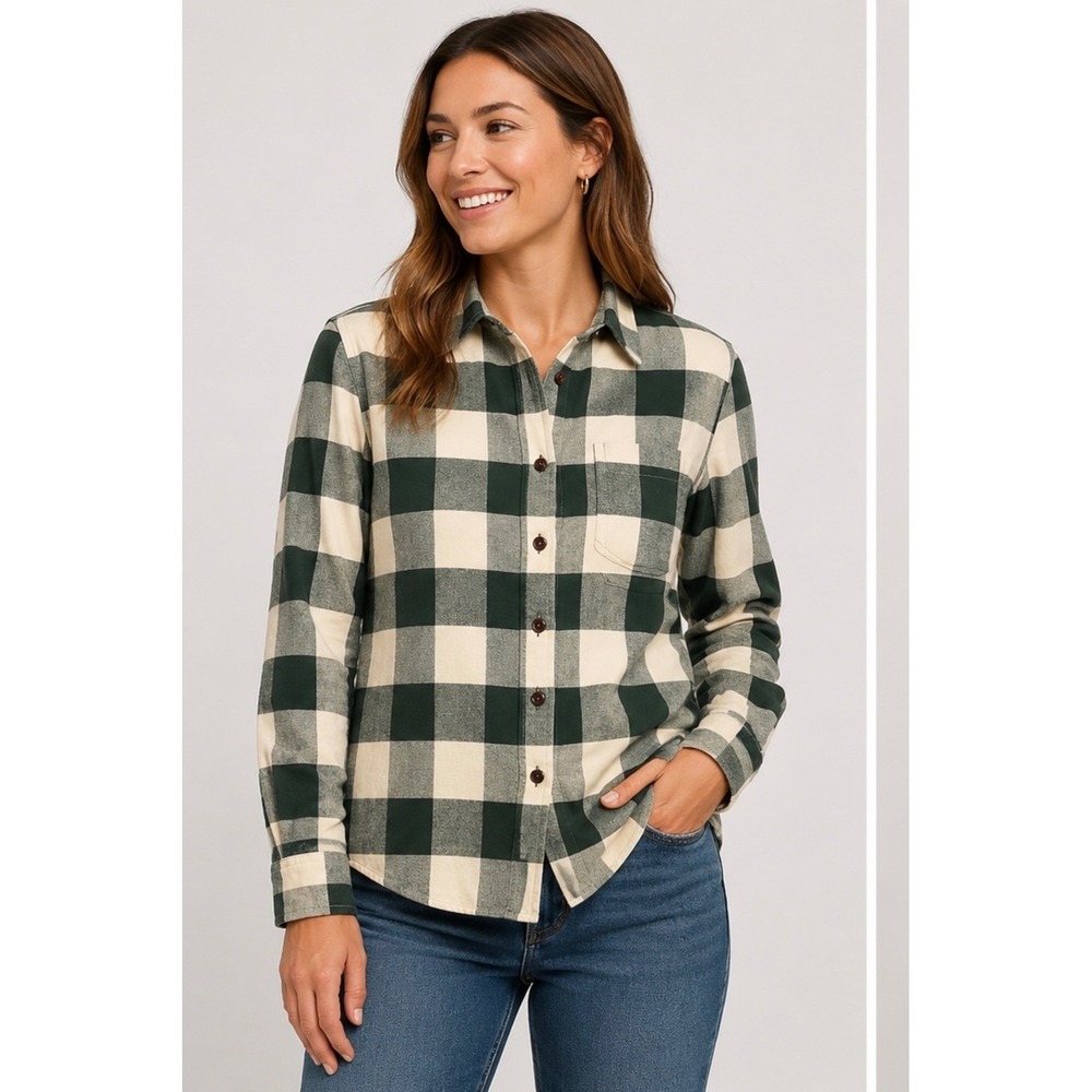 Vintage Eddie Bauer Womens S Green Ivory Buffalo Plaid Flannel Button Down Shirt